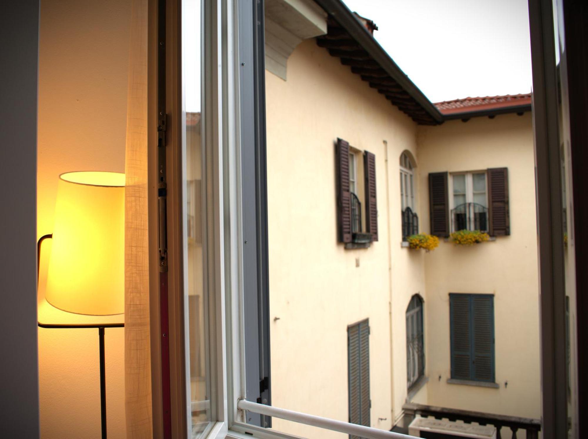 Portatorre Suite, A Charming Apartment In The Heart Of Como, Free Private Parking, Air Conditioning & More! Bagian luar foto